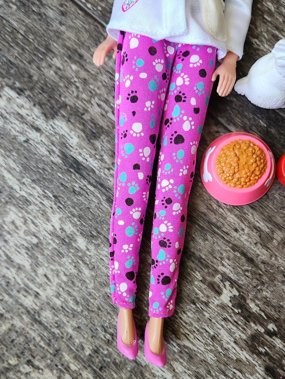 90s Barbie Pet Doctor And Accessories